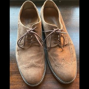 Suede Vionic shoes